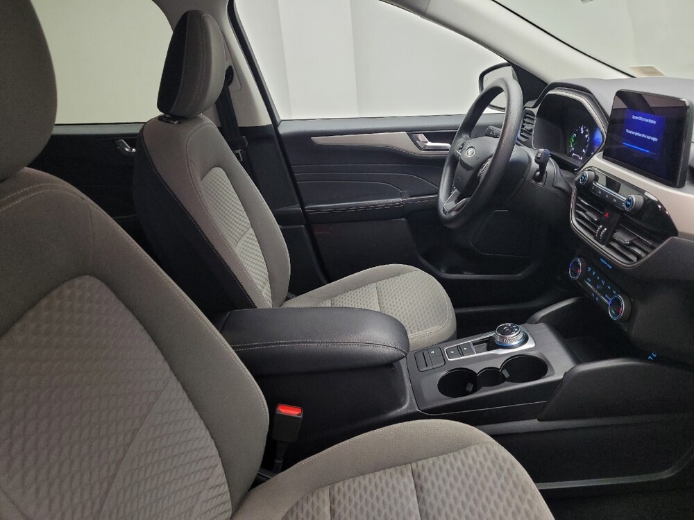 2021 Ford Escape in Eastpointe, MI 48021 - 18146654 21