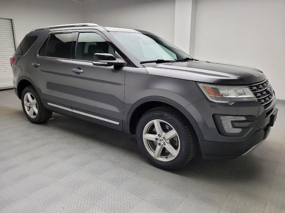 2017 Ford Explorer in Taylor, MI 48180 - 18146656 11