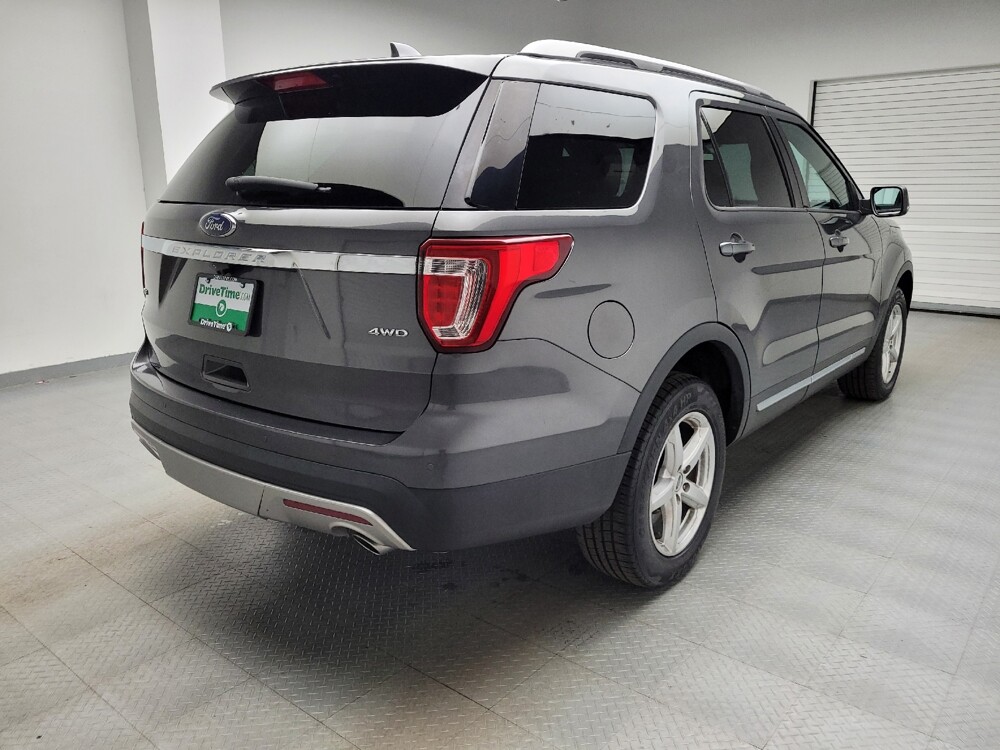 2017 Ford Explorer in Taylor, MI 48180 - 18146656 9