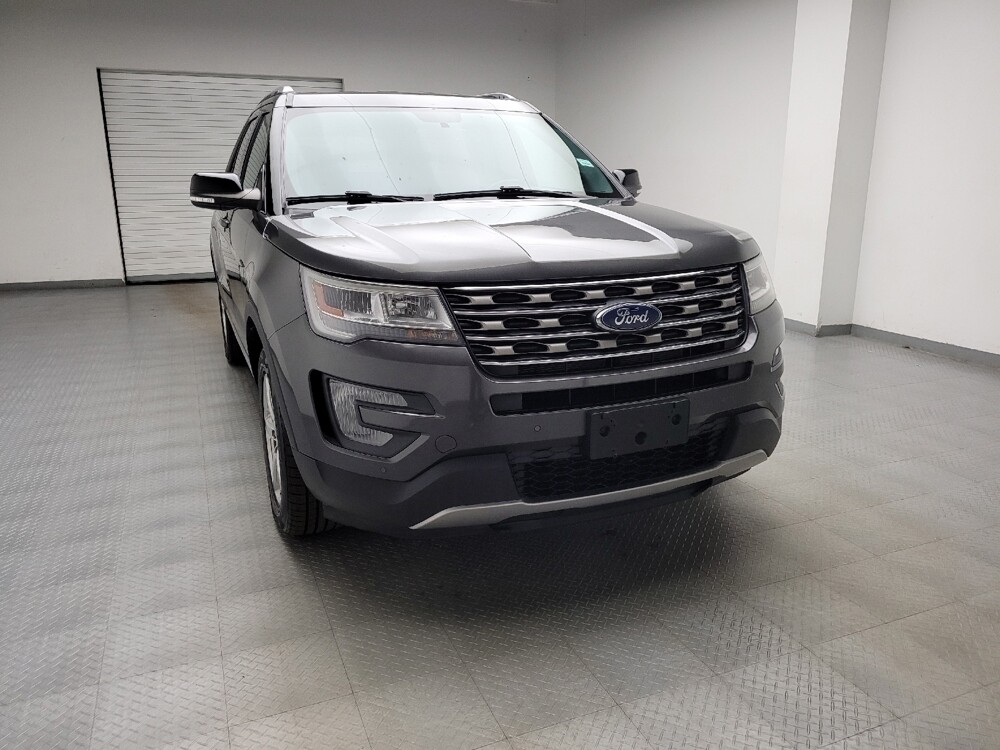 2017 Ford Explorer in Taylor, MI 48180 - 18146656 14