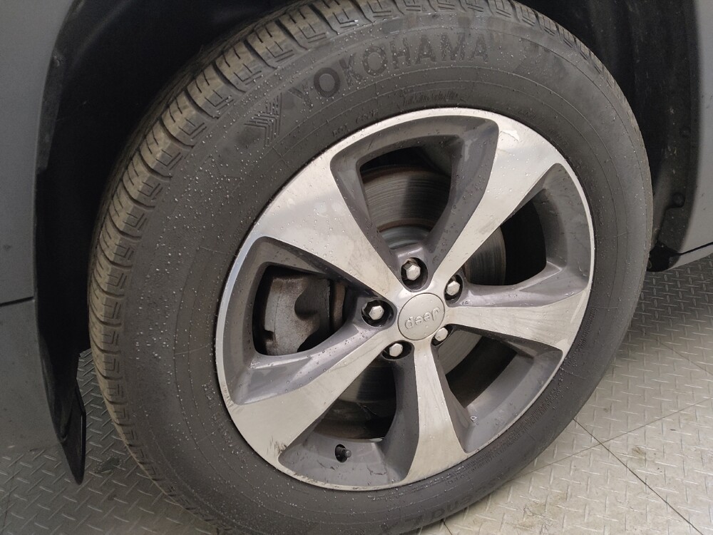 2019 Jeep Cherokee in Taylor, MI 48180 - 18146659 31