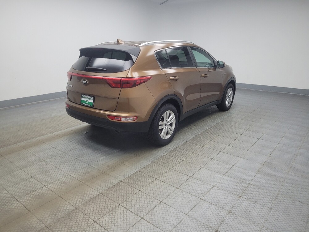 2018 Kia Sportage in Indianapolis, IN 46222 - 18146663 10