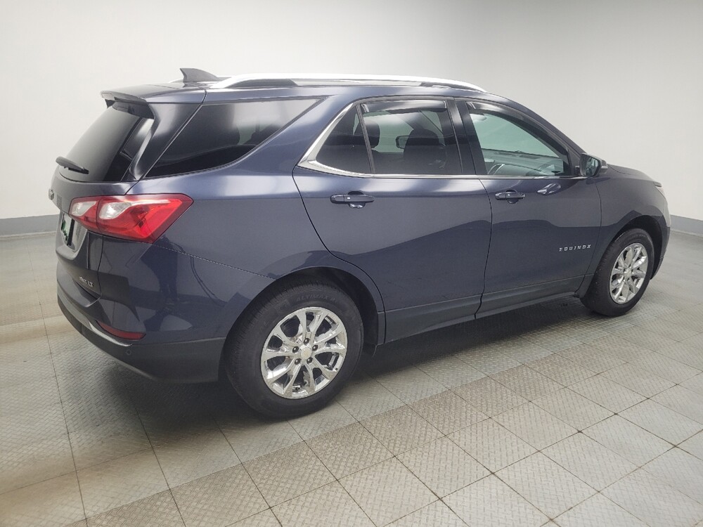 2019 Chevrolet Equinox in Indianapolis, IN 46222 - 18146671 10
