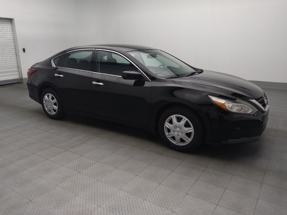 2018 Nissan Altima in Orlando, FL 32808 - 18146677 11