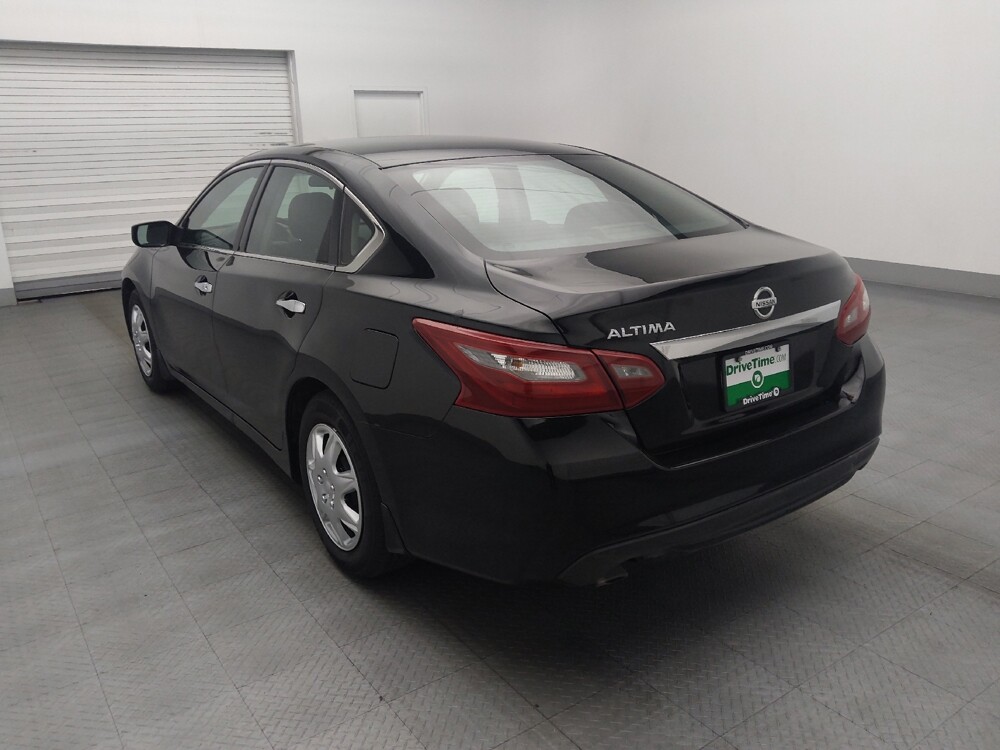 2018 Nissan Altima in Orlando, FL 32808 - 18146677 5
