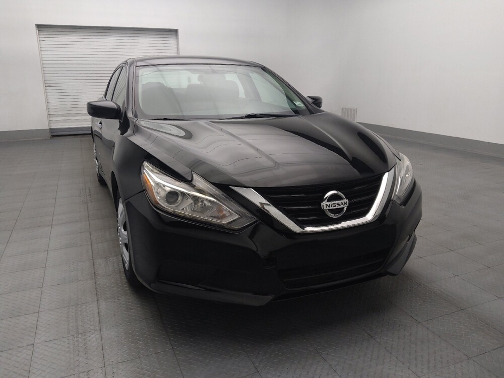 2018 Nissan Altima in Orlando, FL 32808 - 18146677 14
