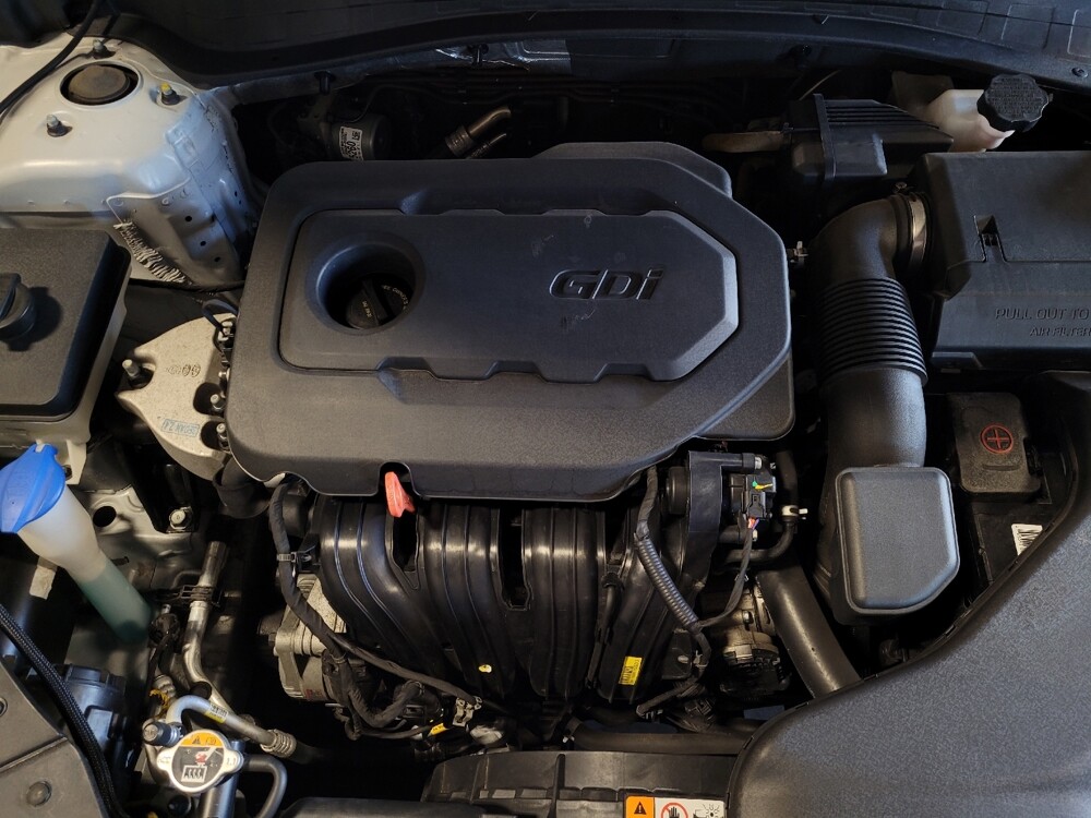 2020 Kia Optima in Orlando, FL 32808 - 18146686 30