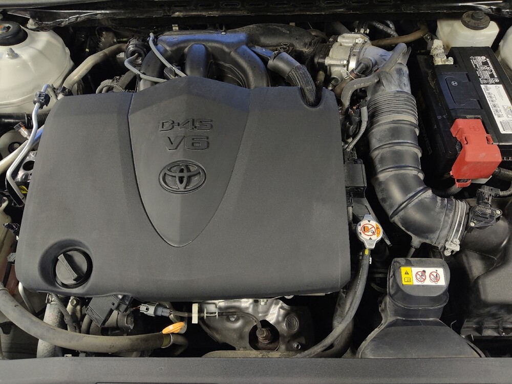2019 Toyota Camry in Houston, TX 77034 - 18146693 30