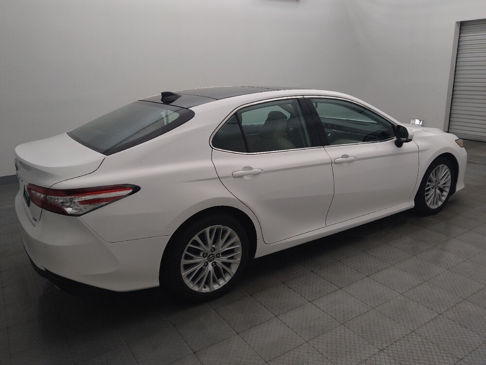 2019 Toyota Camry in Houston, TX 77034 - 18146693 10