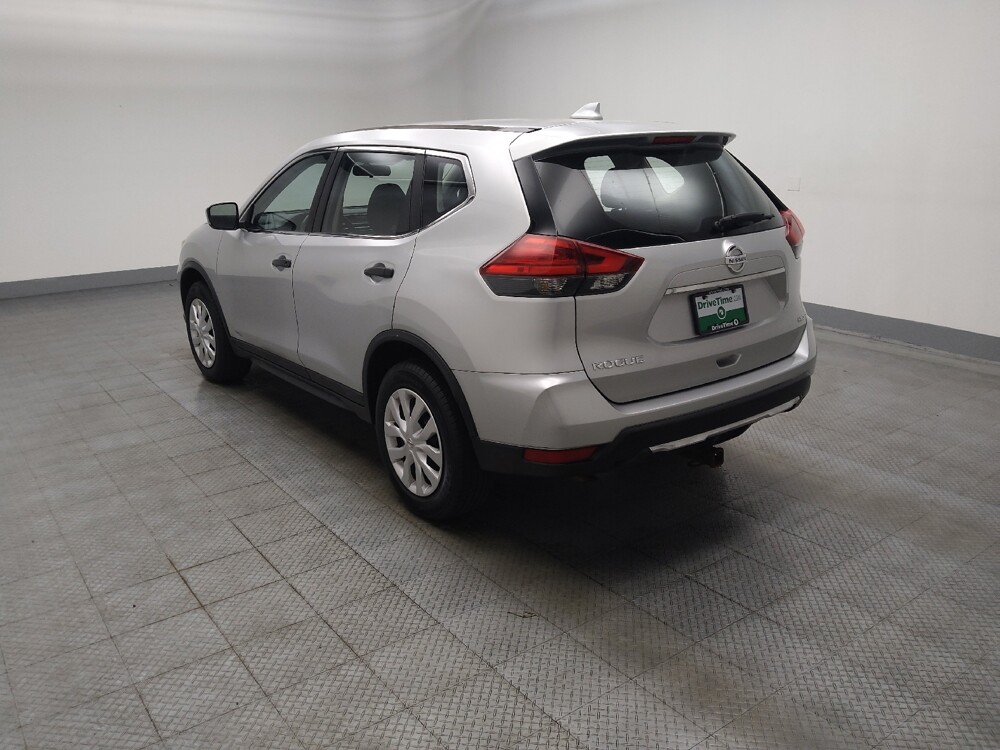 2017 Nissan Rogue in Lombard, IL 60148 - 18146711 5