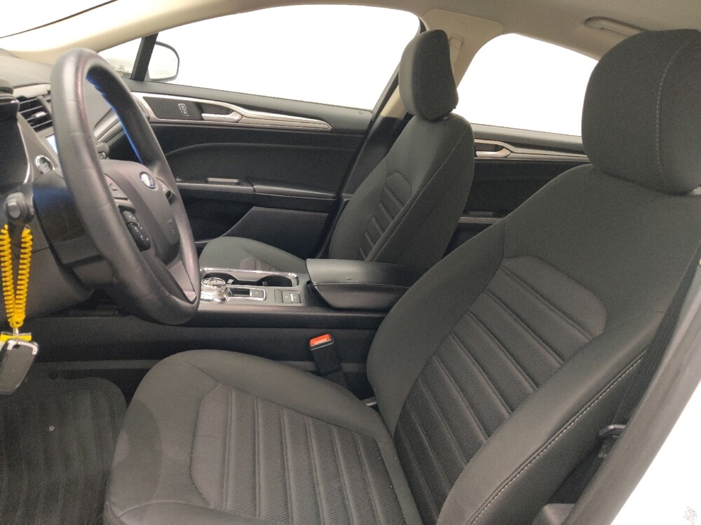 2020 Ford Fusion in Marietta, GA 30062 - 18146721 17