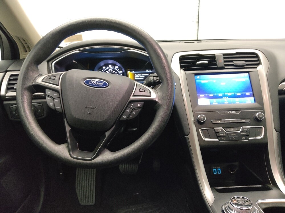 2020 Ford Fusion in Marietta, GA 30062 - 18146721 22