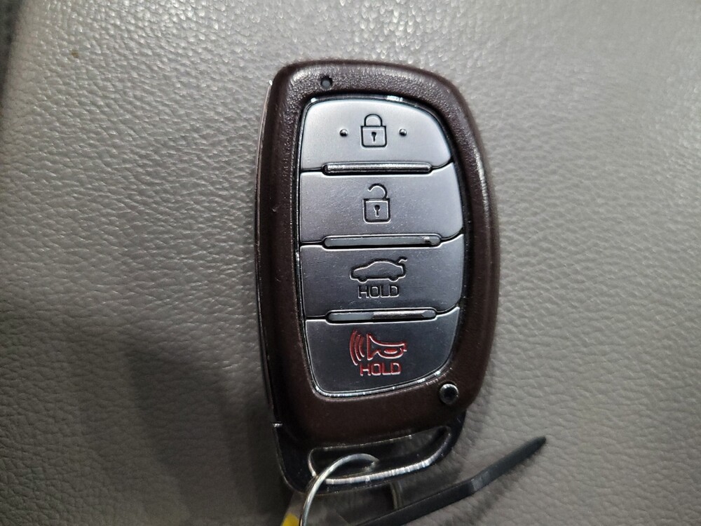 2018 Hyundai Elantra in Glen Burnie, MD 21061 - 18146728 32