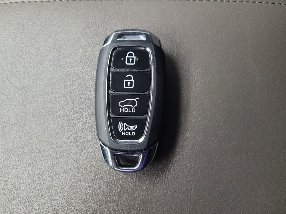 2020 Hyundai Santa Fe in Memphis, TN 38128 - 18146740 32