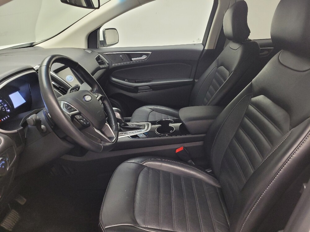 2017 Ford Edge in Taylor, MI 48180 - 18146752 17