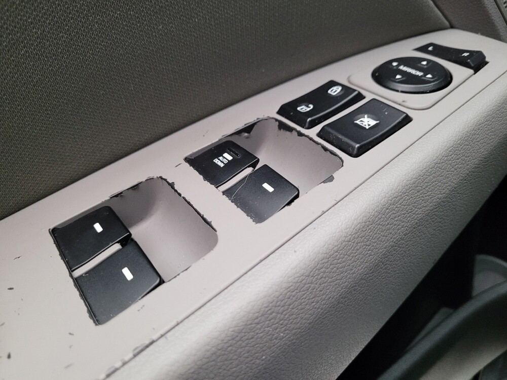 2018 Hyundai Elantra in Montclair, CA 91763 - 18146784 27