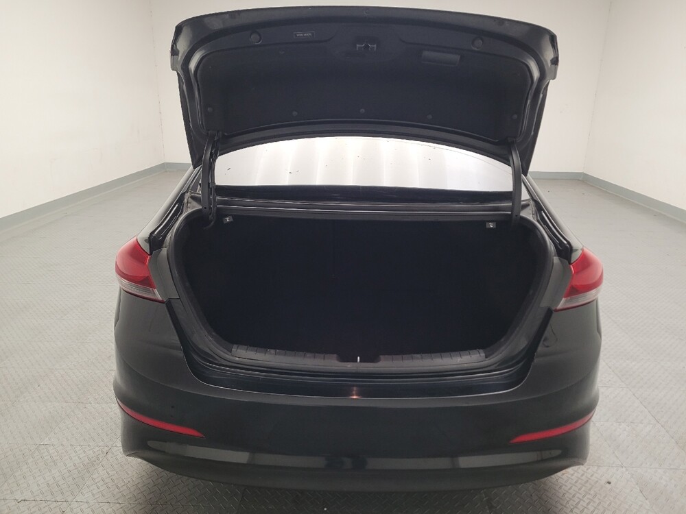2018 Hyundai Elantra in Montclair, CA 91763 - 18146784 29