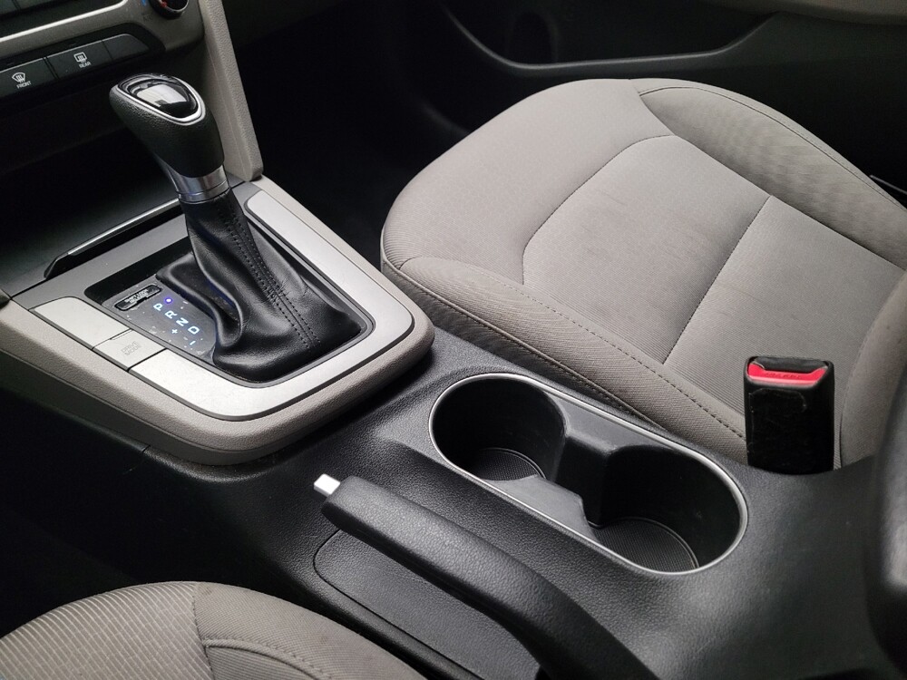2018 Hyundai Elantra in Montclair, CA 91763 - 18146784 26