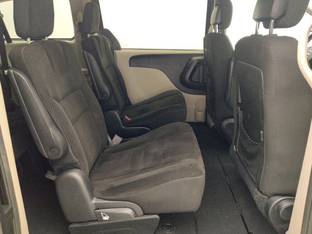 2017 Dodge Grand Caravan in Hialeah, FL 33014 - 18146794 19