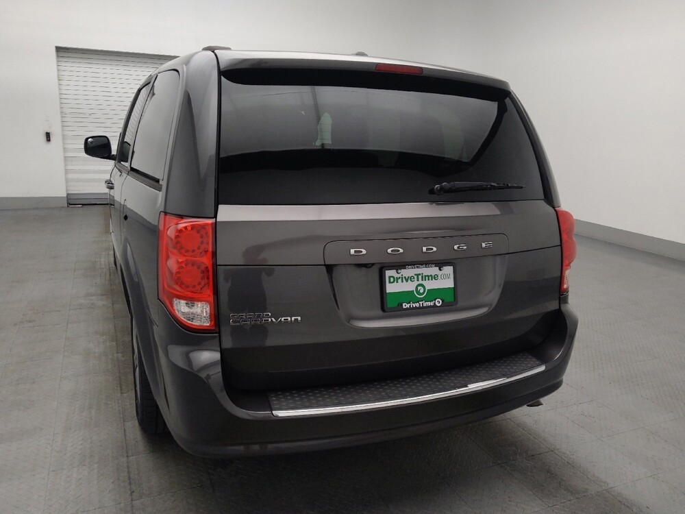 2017 Dodge Grand Caravan in Hialeah, FL 33014 - 18146794 6