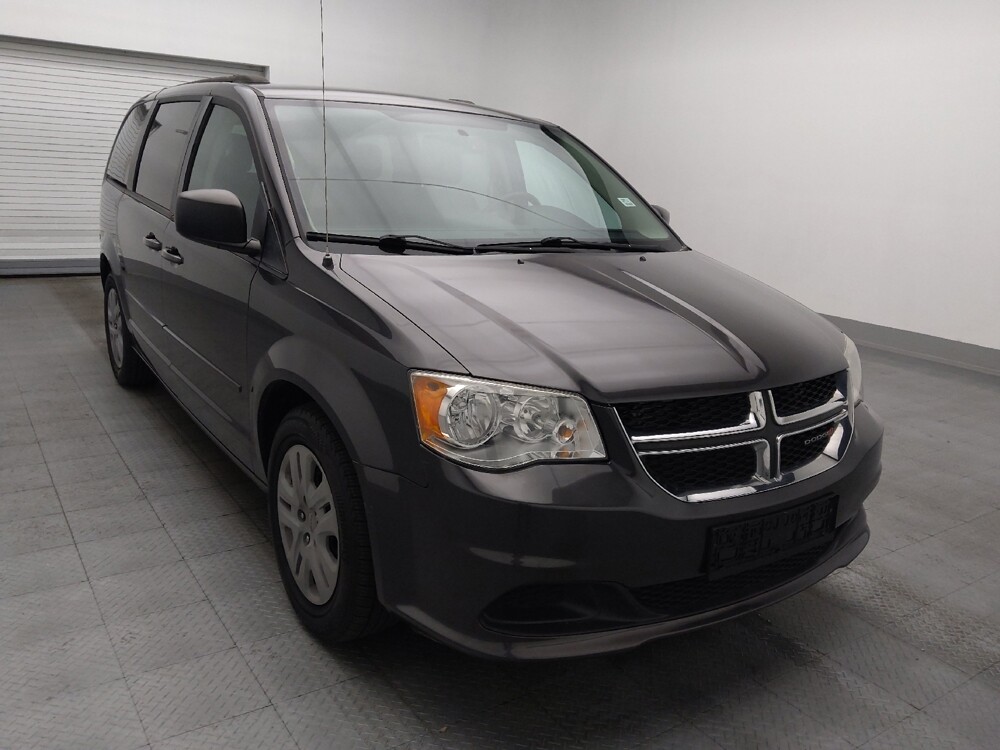 2017 Dodge Grand Caravan in Hialeah, FL 33014 - 18146794 13