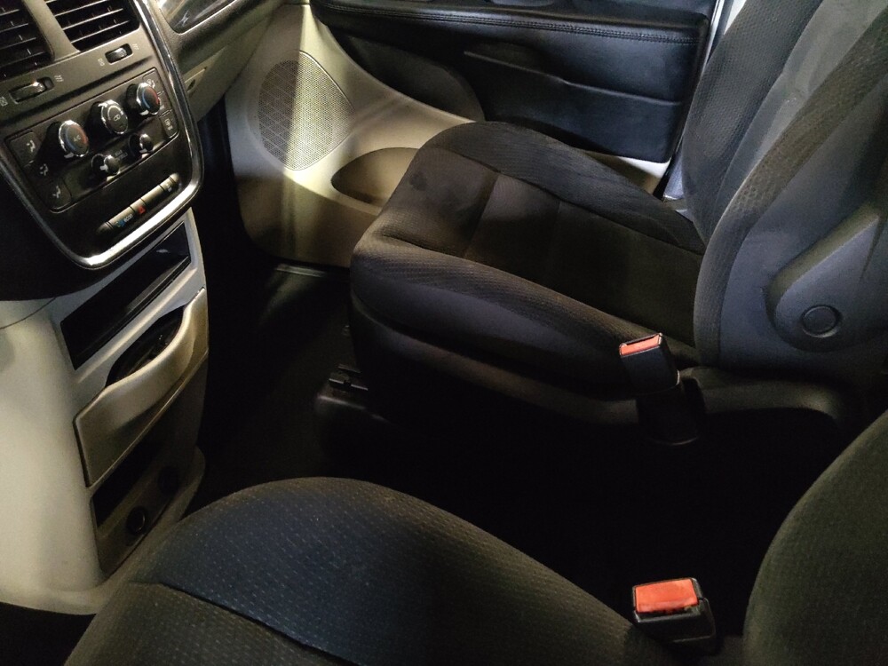 2017 Dodge Grand Caravan in Hialeah, FL 33014 - 18146794 26