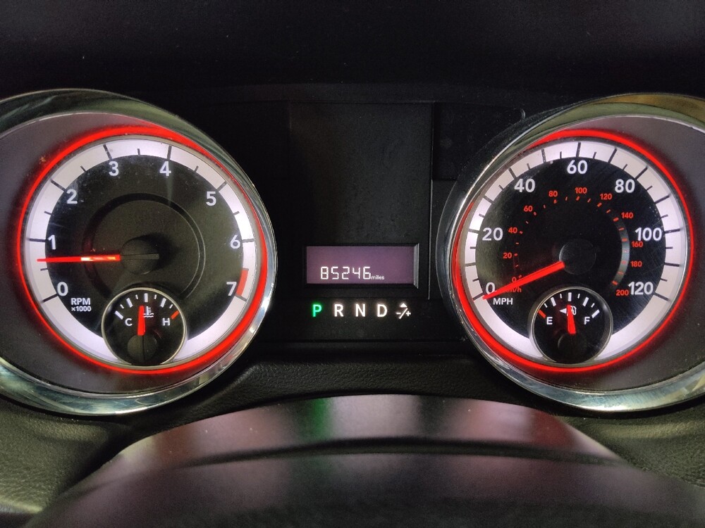 2017 Dodge Grand Caravan in Hialeah, FL 33014 - 18146794 23