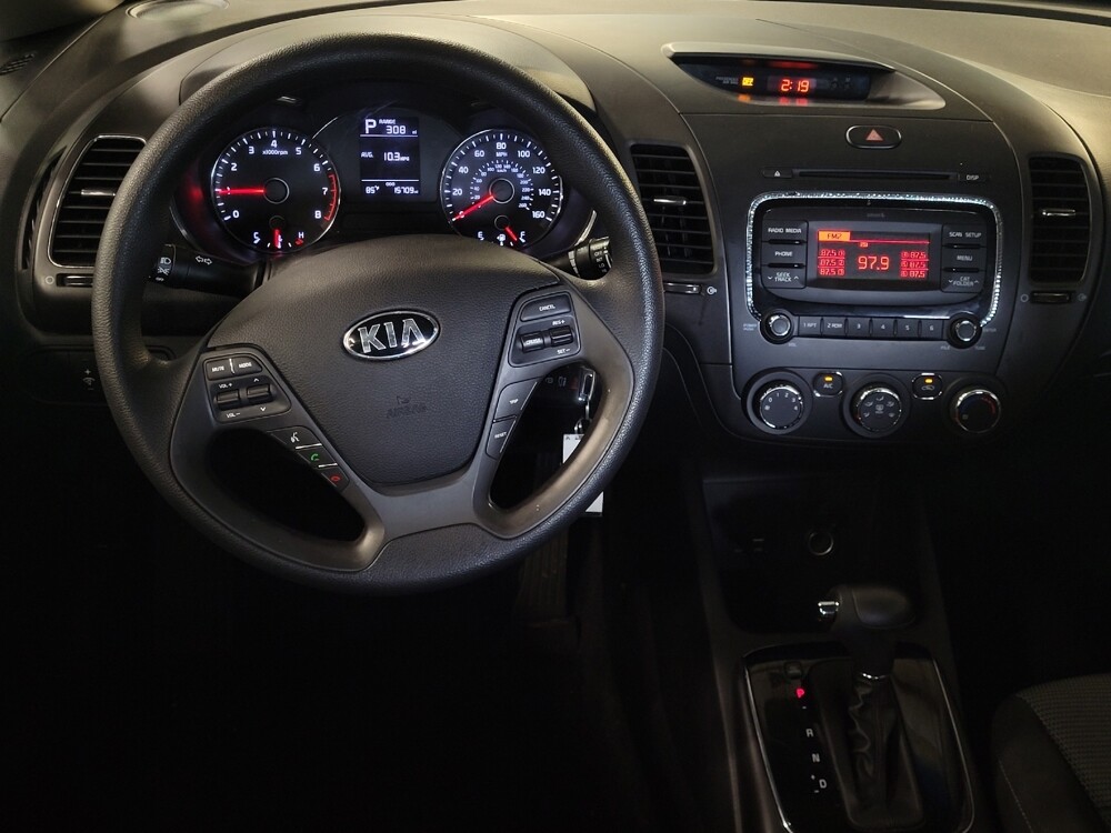 2018 Kia Forte in Tampa, FL 33612 - 18146847 22
