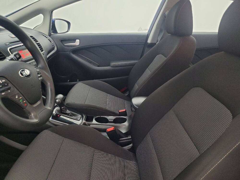 2018 Kia Forte in Tampa, FL 33612 - 18146847 17