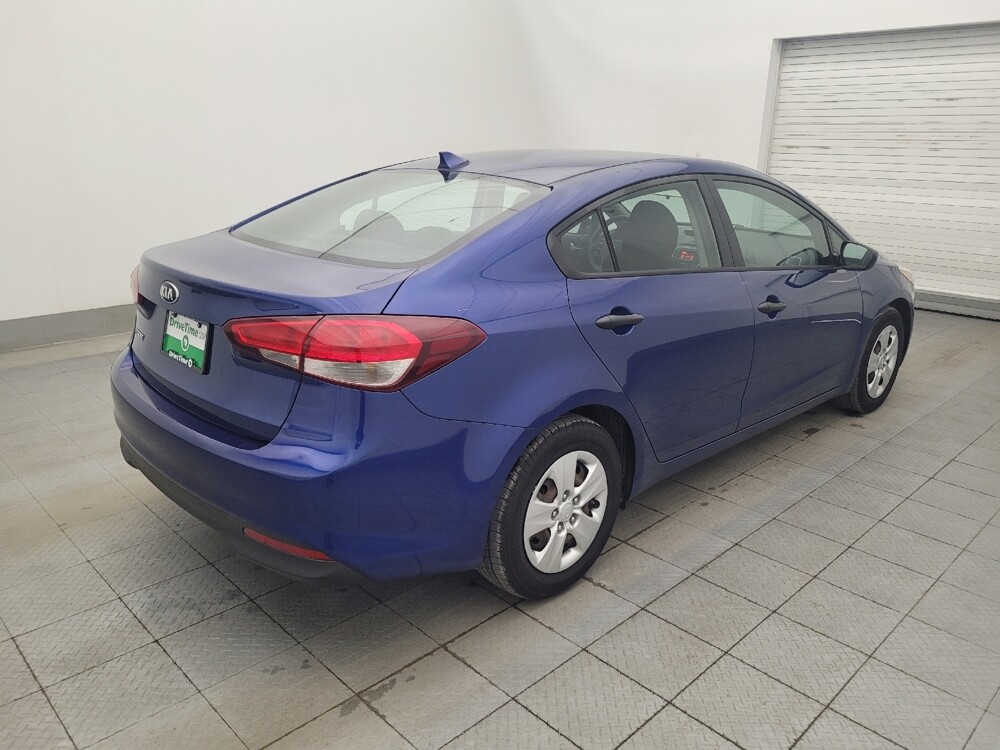 2018 Kia Forte in Tampa, FL 33612 - 18146847 9