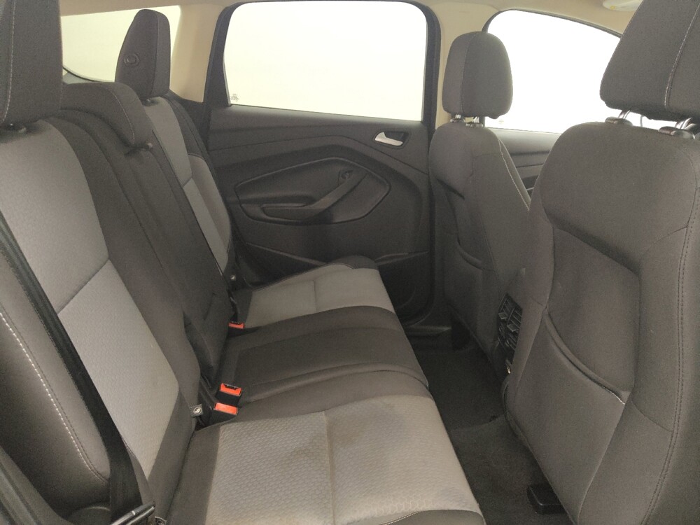 2017 Ford Escape in Peoria, IL 61615 - 18146874 19