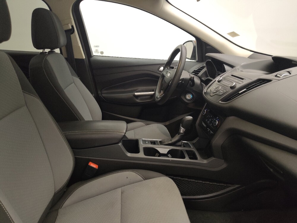 2017 Ford Escape in Peoria, IL 61615 - 18146874 21