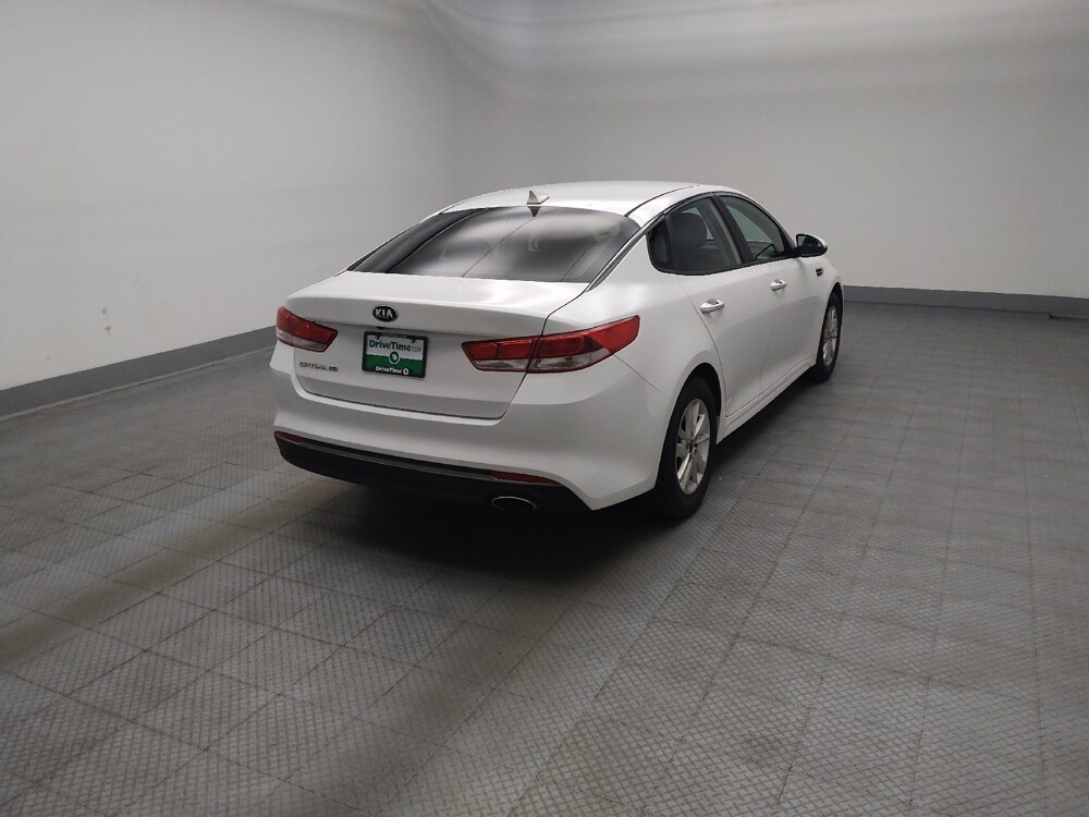 2016 Kia Optima in Peoria, IL 61615 - 18146875 9