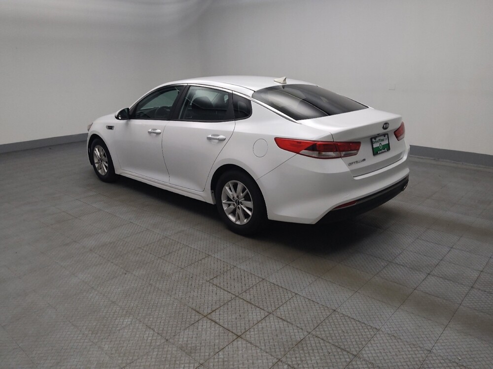 2016 Kia Optima in Peoria, IL 61615 - 18146875 3