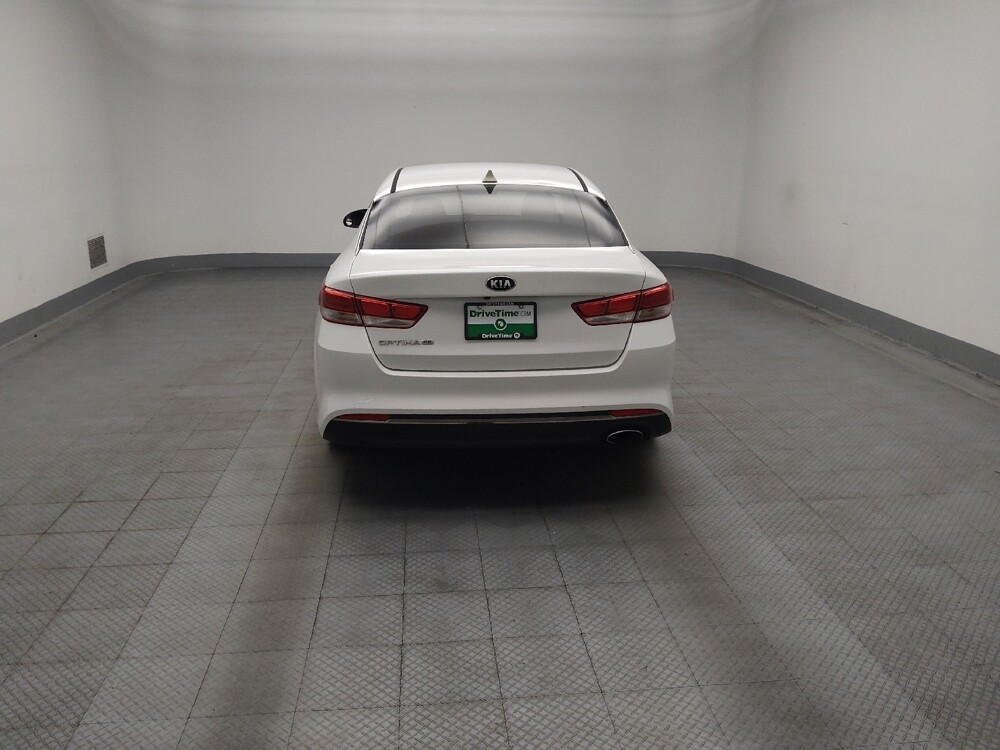 2016 Kia Optima in Peoria, IL 61615 - 18146875 6