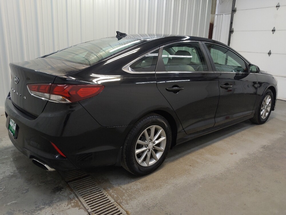 2019 Hyundai Sonata in Fairfield, OH 45014 - 18146884 10