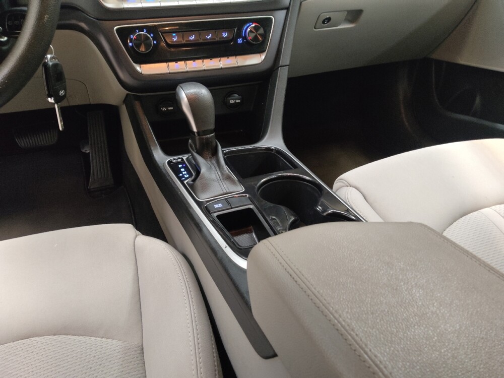 2019 Hyundai Sonata in Fairfield, OH 45014 - 18146884 26