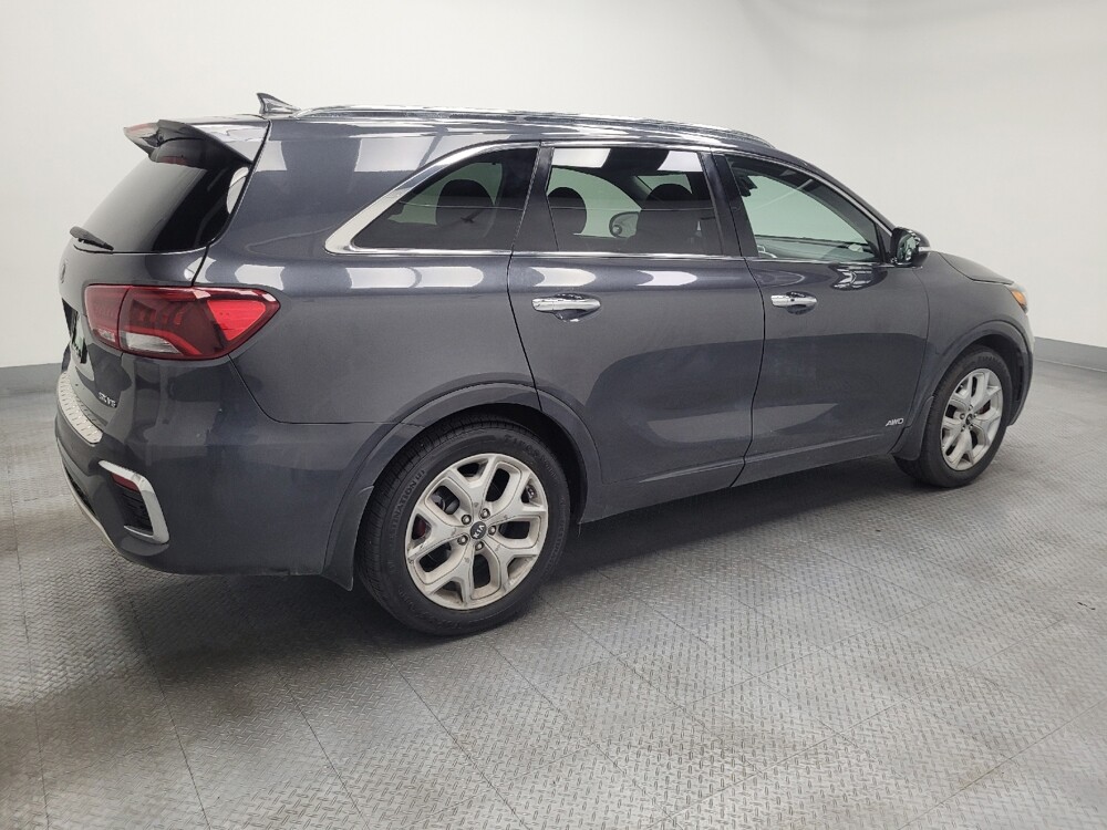 2019 Kia Sorento in Las Vegas, NV 89104 - 18146894 10