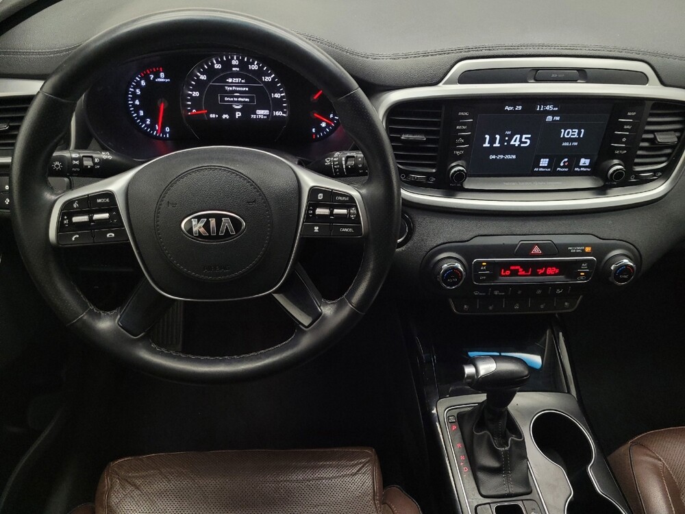 2019 Kia Sorento in Las Vegas, NV 89104 - 18146894 22