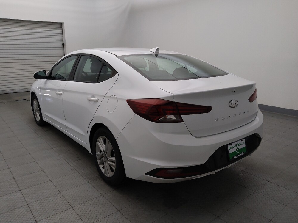 2019 Hyundai Elantra in Houston, TX 77034 - 18146905 5