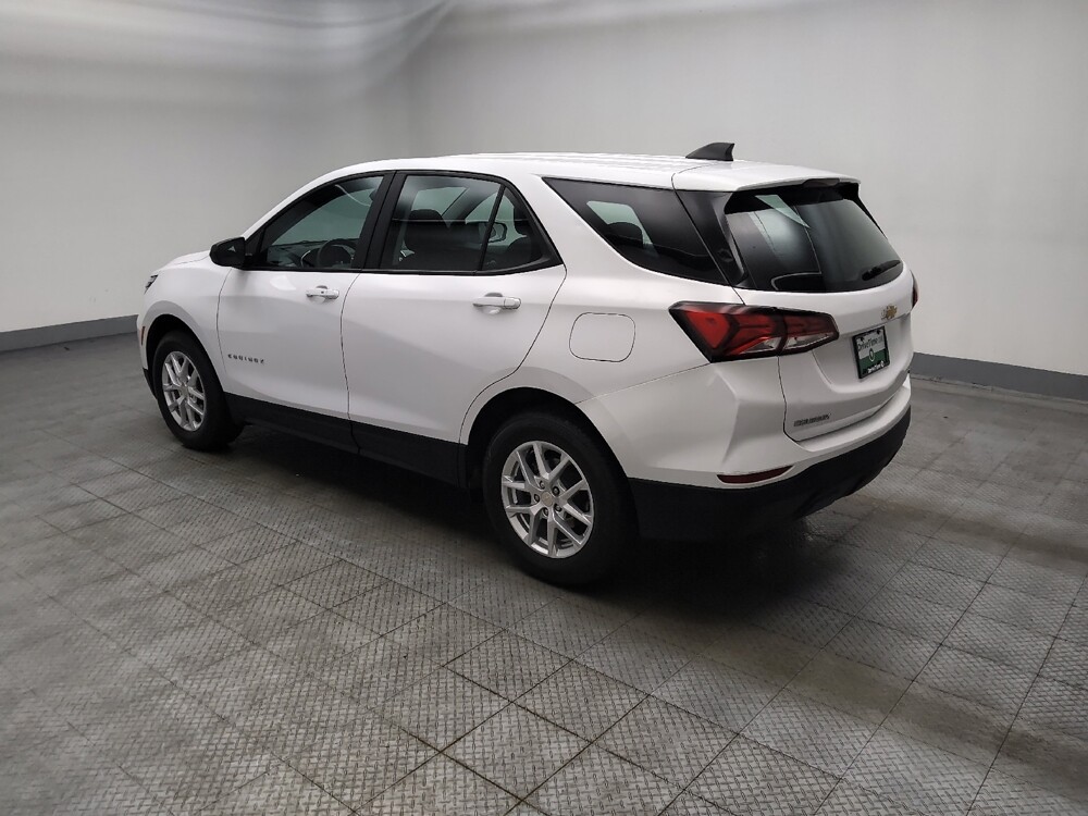 2024 Chevrolet Equinox in Lombard, IL 60148 - 18146908 3