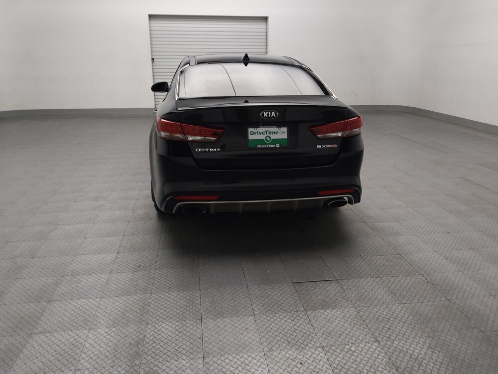 2018 Kia Optima in Live Oak, TX 78233 - 18146924 6