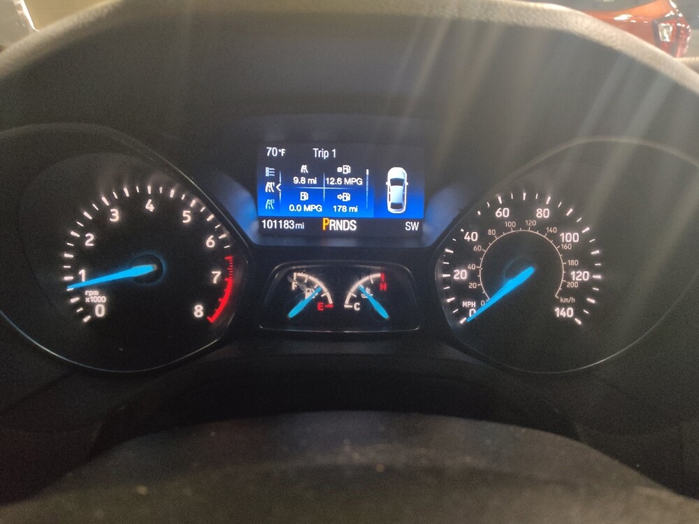 2015 Ford Focus in Live Oak, TX 78233 - 18146927 23