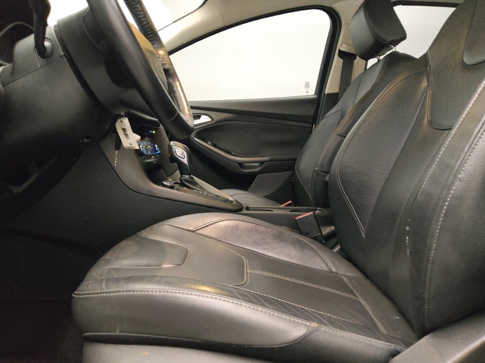 2015 Ford Focus in Live Oak, TX 78233 - 18146927 17