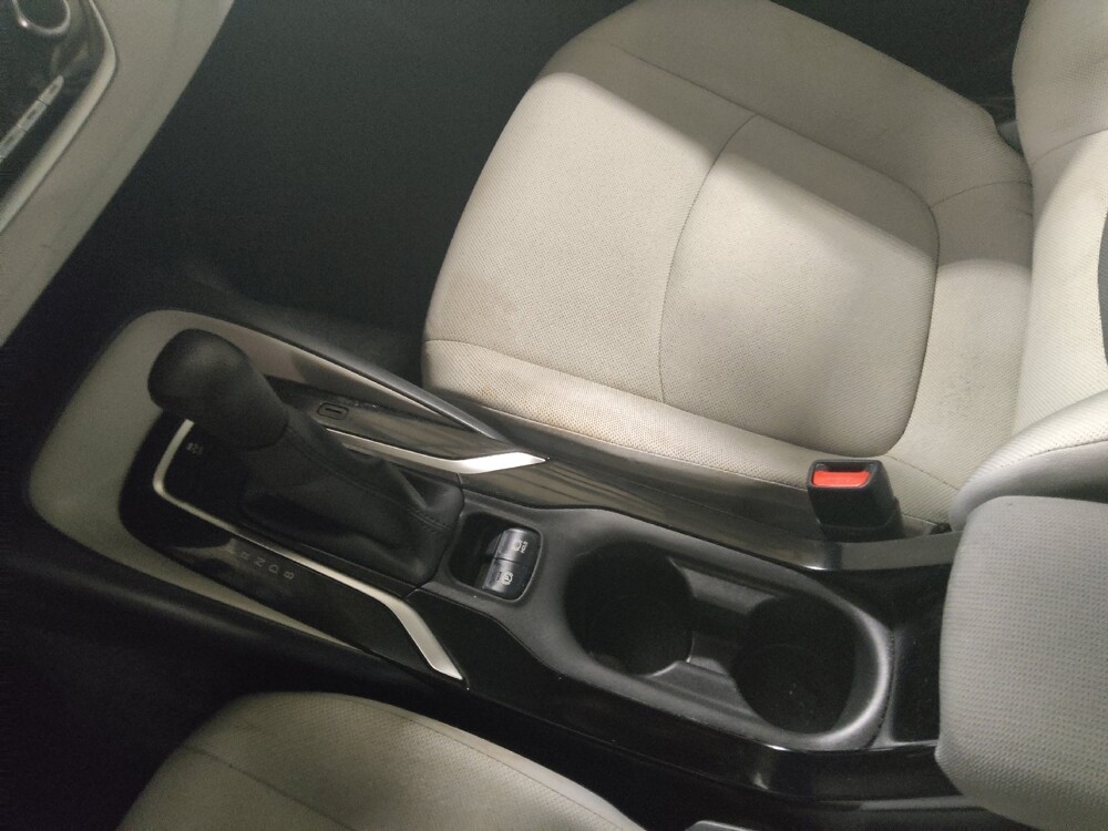 2020 Toyota Corolla in Live Oak, TX 78233 - 18146928 26
