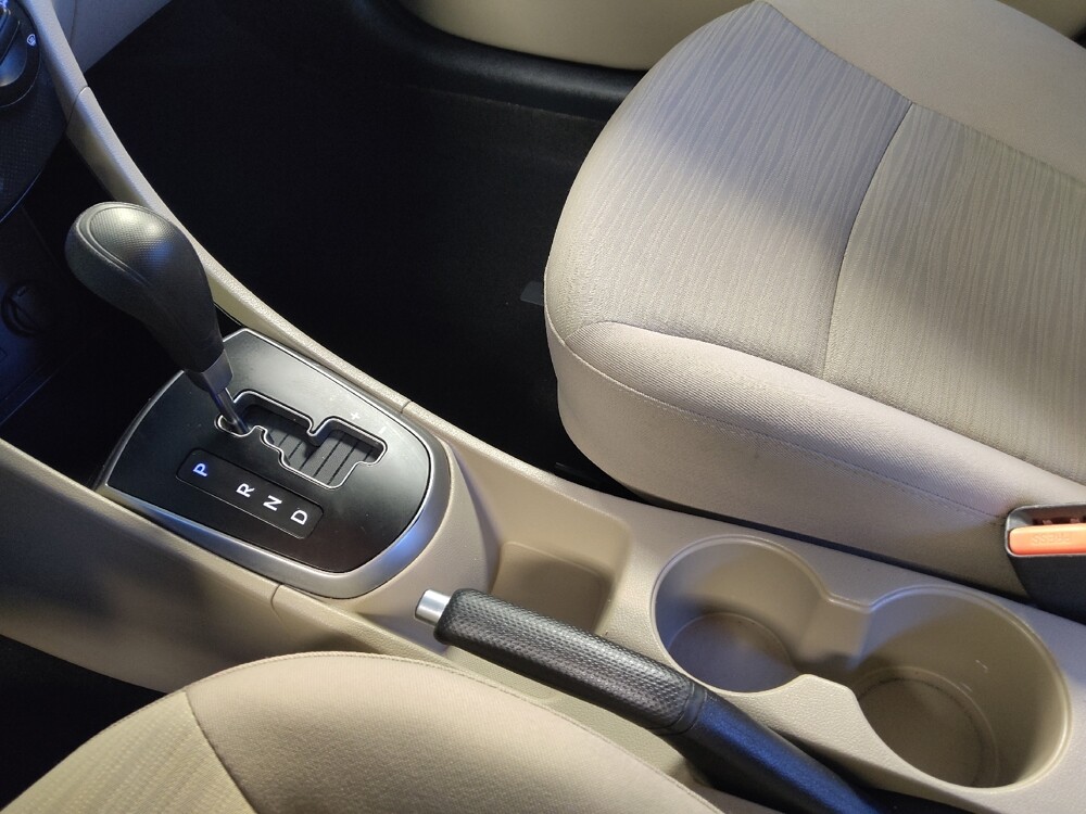 2016 Hyundai Accent in Houston, TX 77034 - 18146939 26