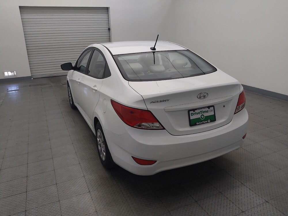 2016 Hyundai Accent in Houston, TX 77034 - 18146939 6