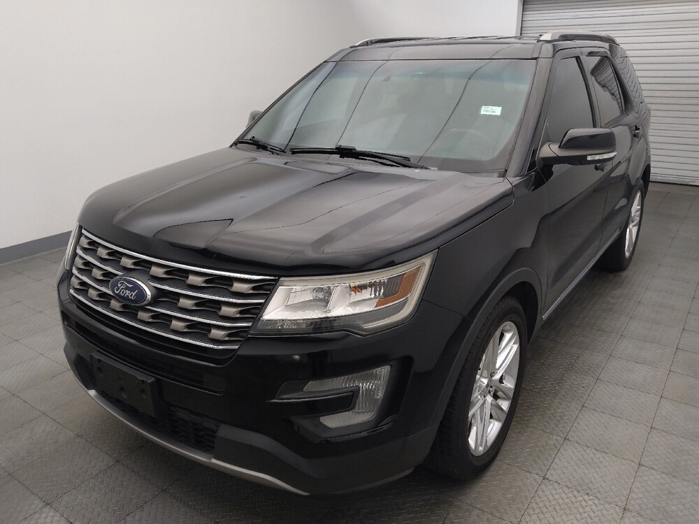 2017 Ford Explorer in Houston, TX 77034 - 18146940 15