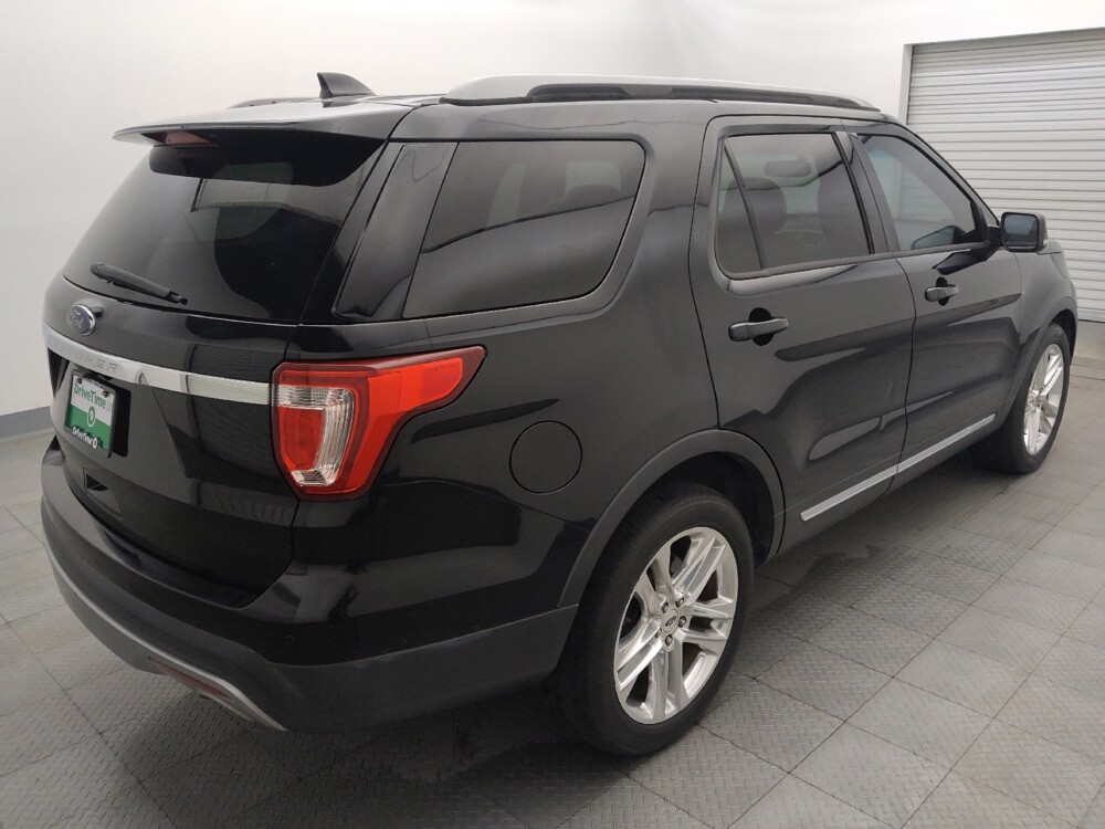2017 Ford Explorer in Houston, TX 77034 - 18146940 9