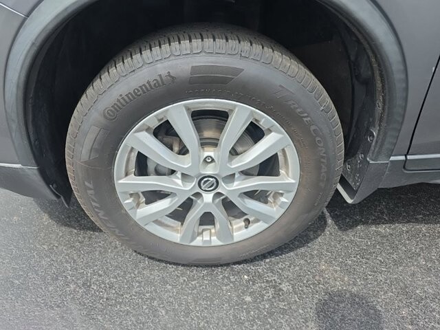 2018 Nissan Rogue in Marysville, OH 43040 - 18147014 9
